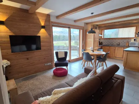 Duplex 2 chambres, grande terrasse vue montagnes : photo 2
