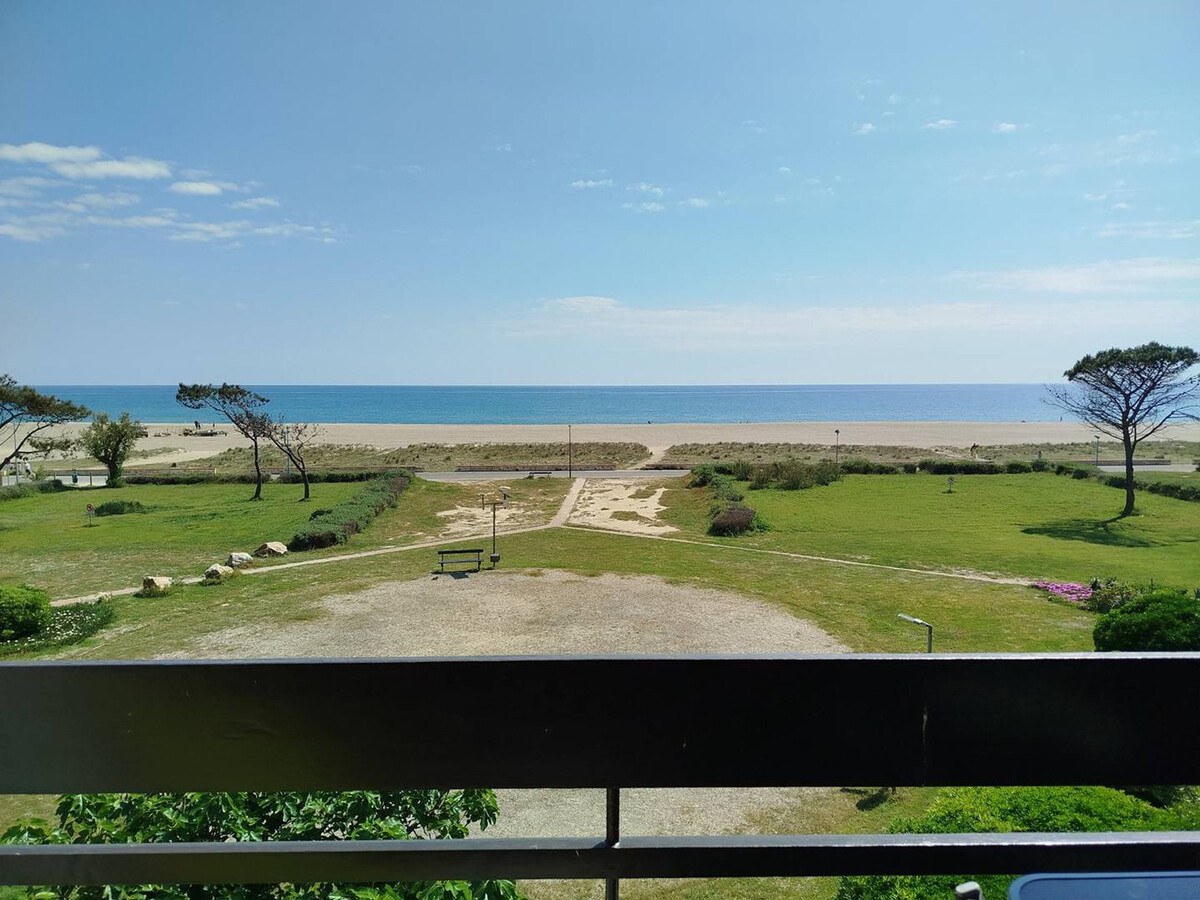 T2 front de mer Saint-Cyprien, parking et animaux - Photo 2