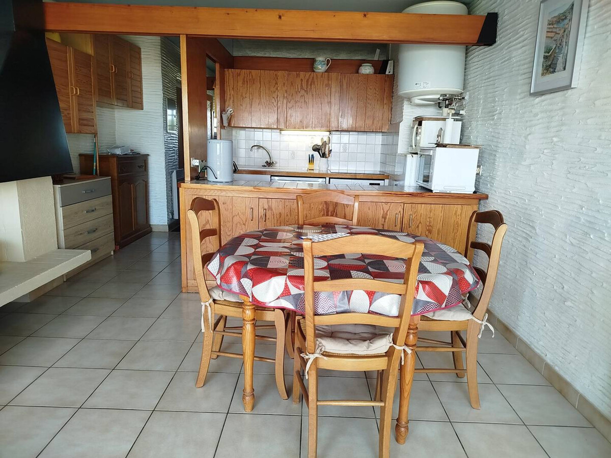 T2 front de mer Saint-Cyprien, parking et animaux - Photo 8