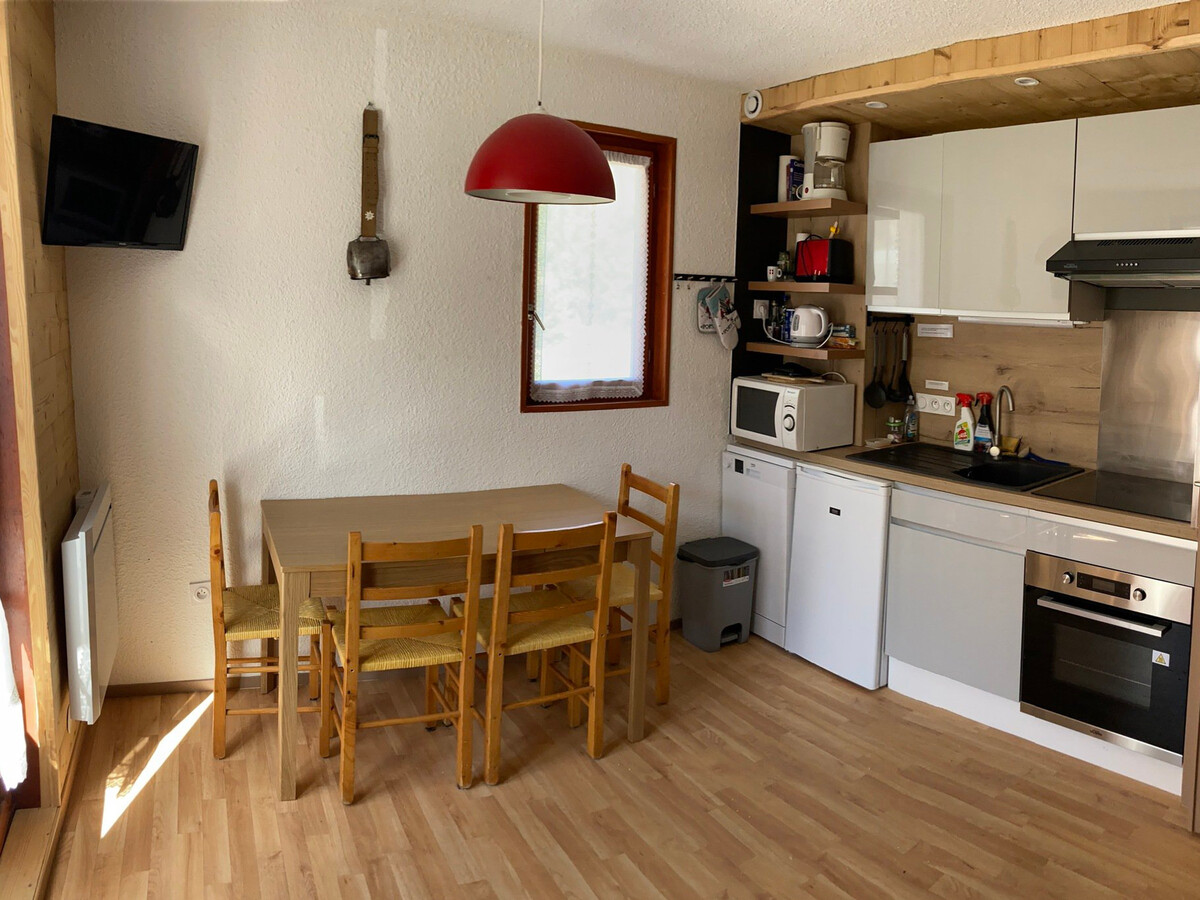Appartement 2 pièces Valloire, balcon d'angle et équipements complets - Photo 3