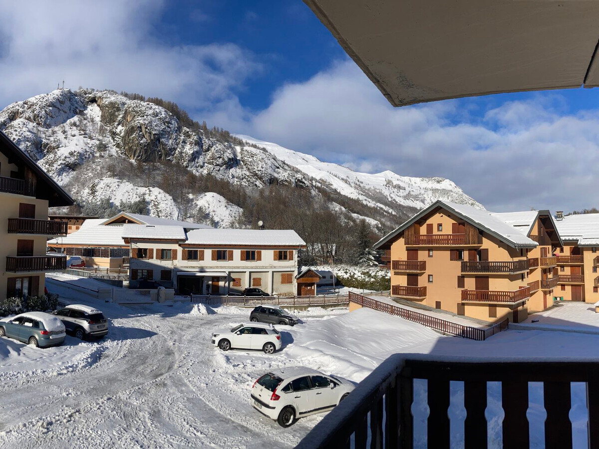 Appartement 2 pièces Valloire, balcon d'angle et équipements complets - Photo 10