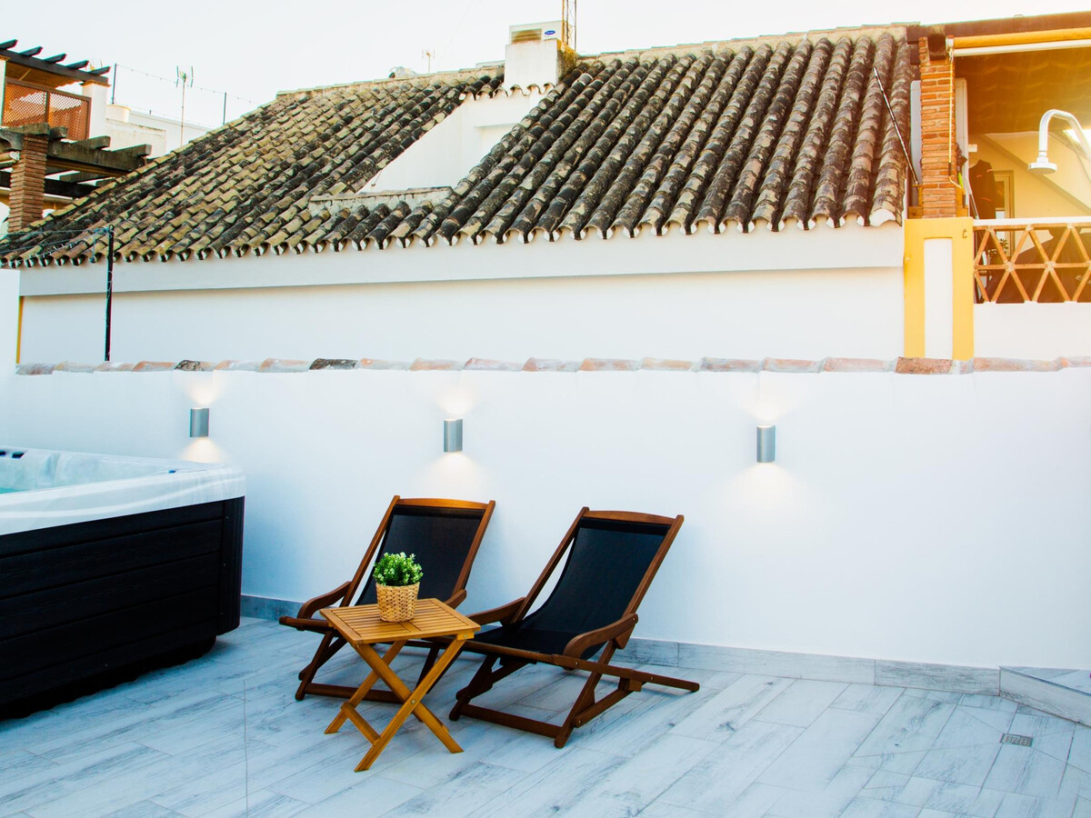 Penthouse duplex avec jacuzzi, centre historique Estepona - Photo 4