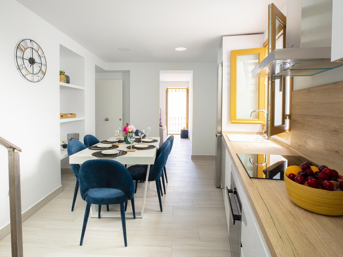 Penthouse duplex avec jacuzzi, centre historique Estepona - Photo 11