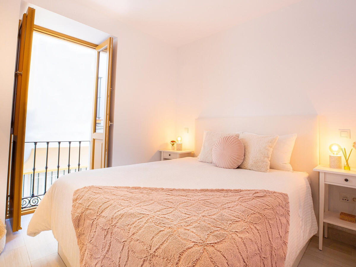 Penthouse duplex avec jacuzzi, centre historique Estepona - Photo 16