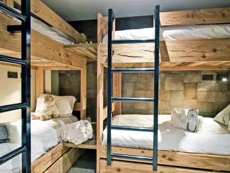 Appartement 4 chambres skis aux pieds, Méribel : photo 13