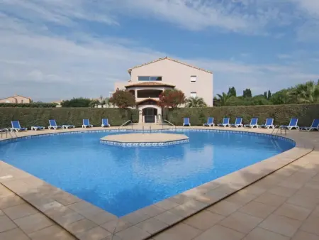 T3 climatisé avec terrasse et piscine collective à Saint-Cyprien : photo 2
