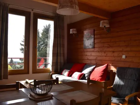 Location appartement à Font Romeu Odeillo Via, Duplex 3 pièces avec parking, proche forêt et centre - Confort et équipements complets