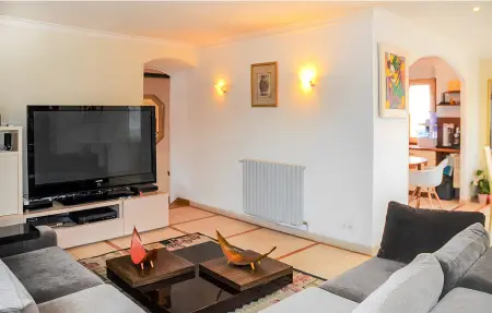 Appartement 120 m² avec terrasse barbecue à Autun : photo 3