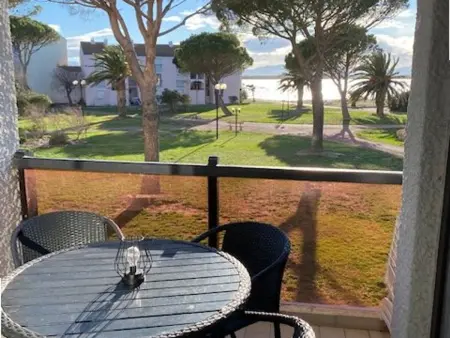 Location appartement à Port Barcarès, Studio Cabine à Le Barcarès, 4 couchages, terrasse, parking, piscine et activités sportives