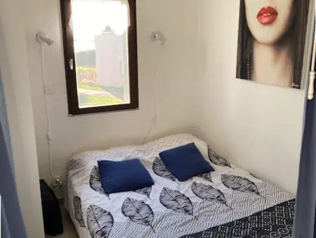 Studio Cabine 4 pers. avec terrasse lac et piscine : photo 4