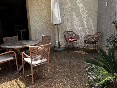 Appartement 2 pièces avec terrasse et piscine au Barcarès : photo 7