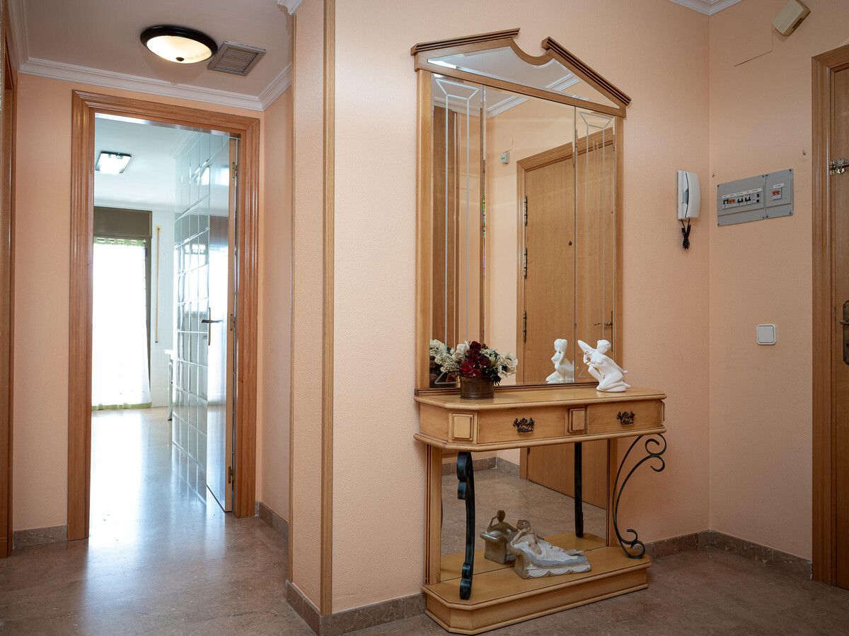 Appartement 3 chambres avec vue mer et 2 piscines - Photo 13