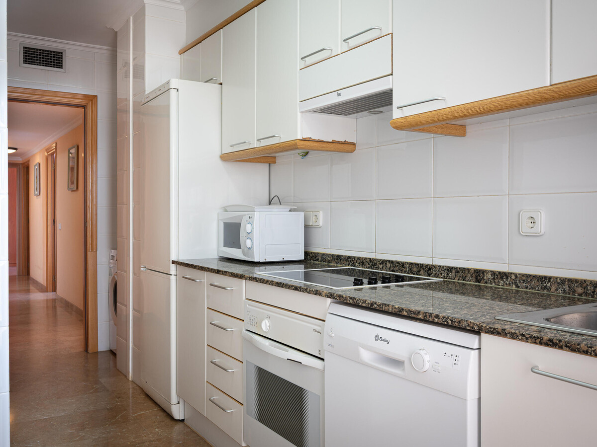 Appartement 3 chambres avec vue mer et 2 piscines - Photo 15