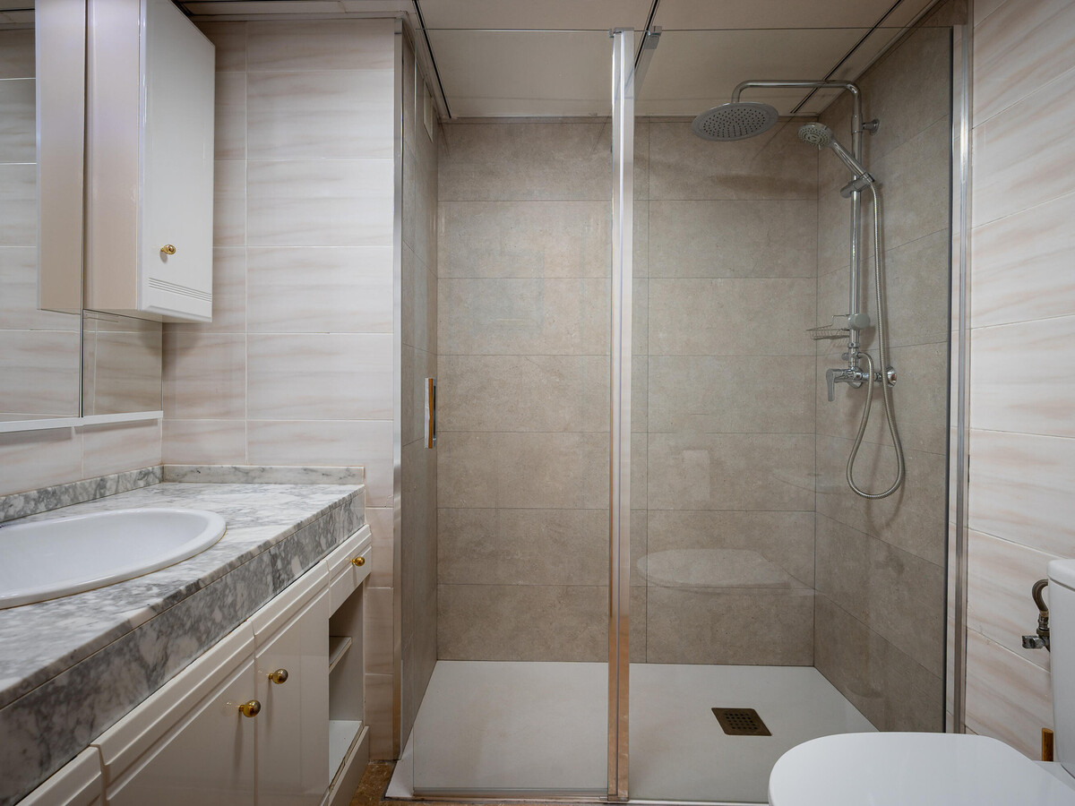 Appartement 3 chambres avec vue mer et 2 piscines - Photo 27