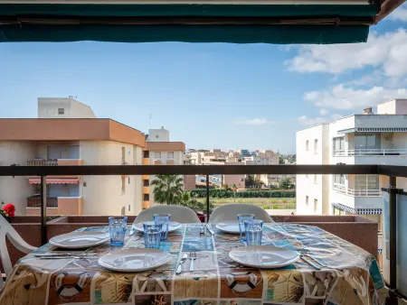 Location appartement à Torredembarra, Appartement bord de mer avec climatisation et parking privé