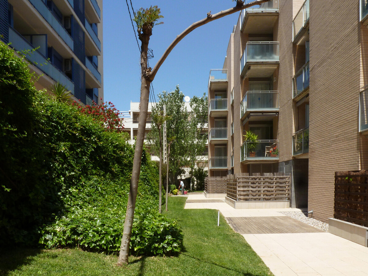 Appartement 3 chambres à 80 m de la plage, patio privé - Photo 3
