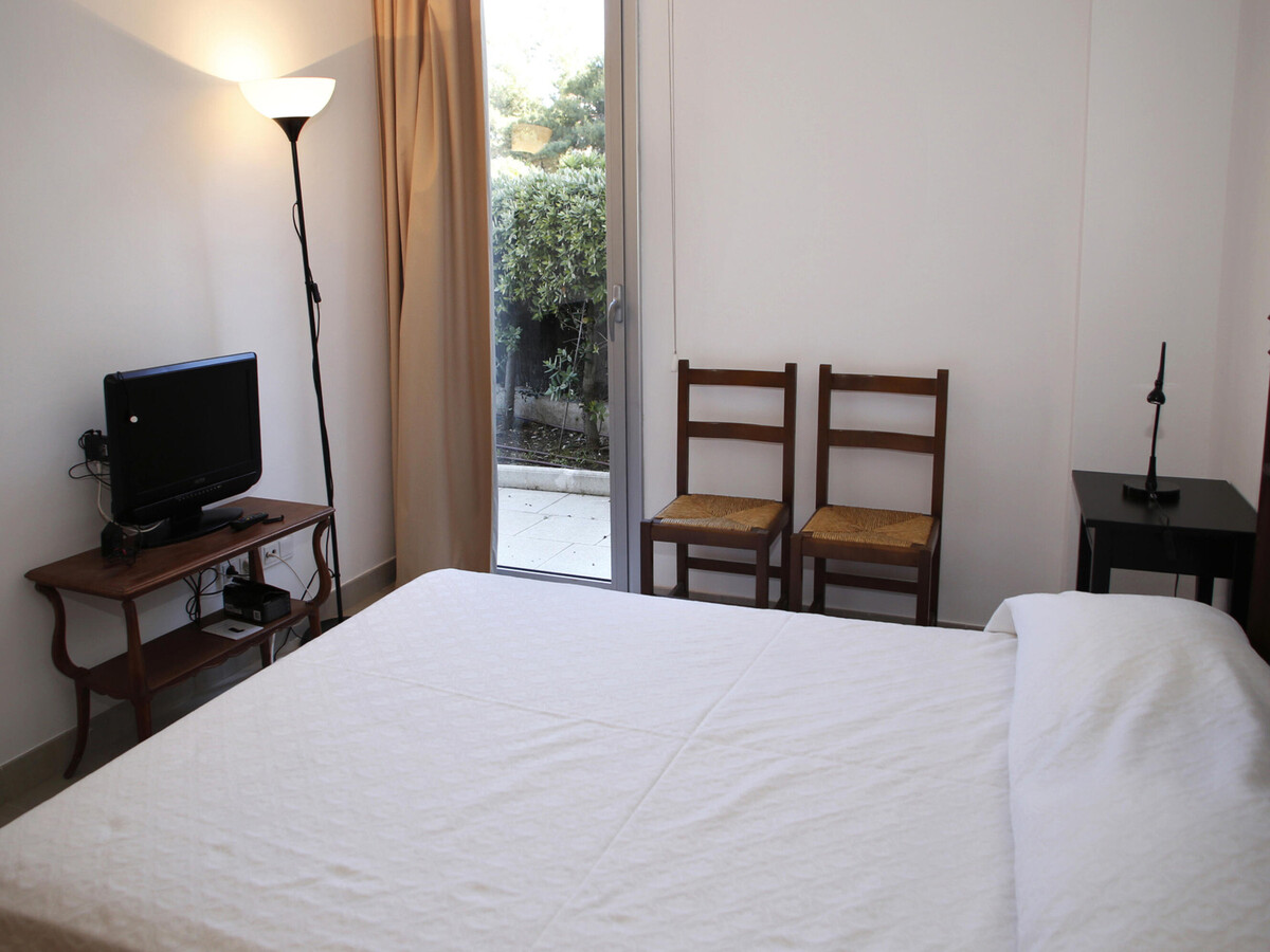 Appartement 3 chambres à 80 m de la plage, patio privé - Photo 15