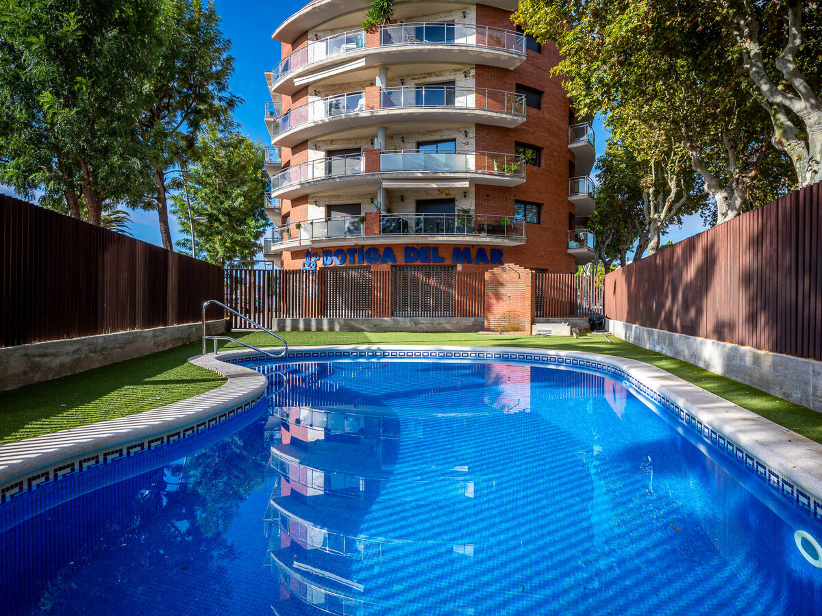 Appartement Miramar 2 chambres, terrasse et piscine à Torredembarra - Photo 1