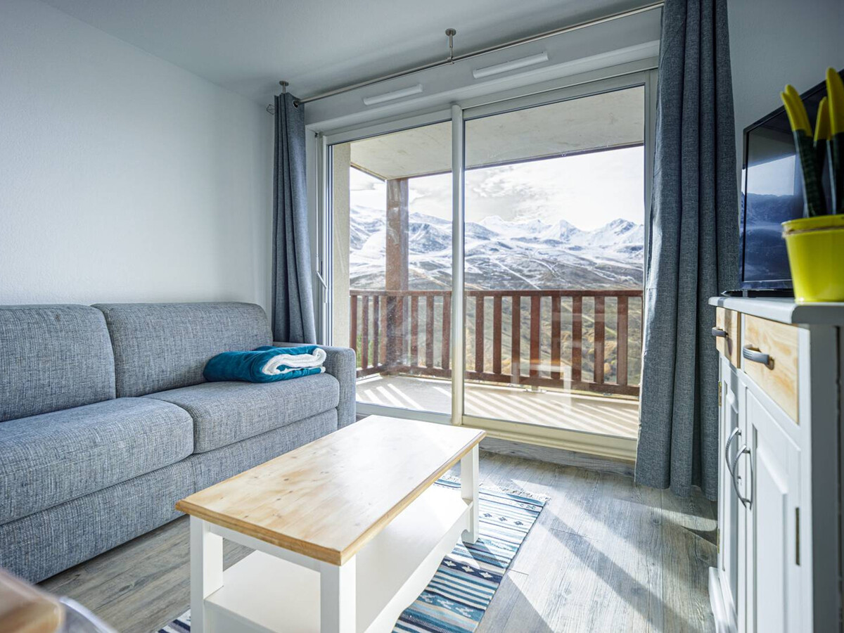 Appartement neuf 6 pers., parking gratuit, accès pistes 5 min - Photo 2