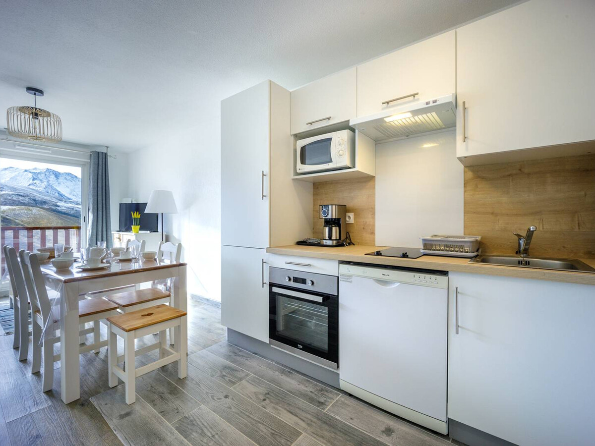 Appartement neuf 6 pers., parking gratuit, accès pistes 5 min - Photo 6