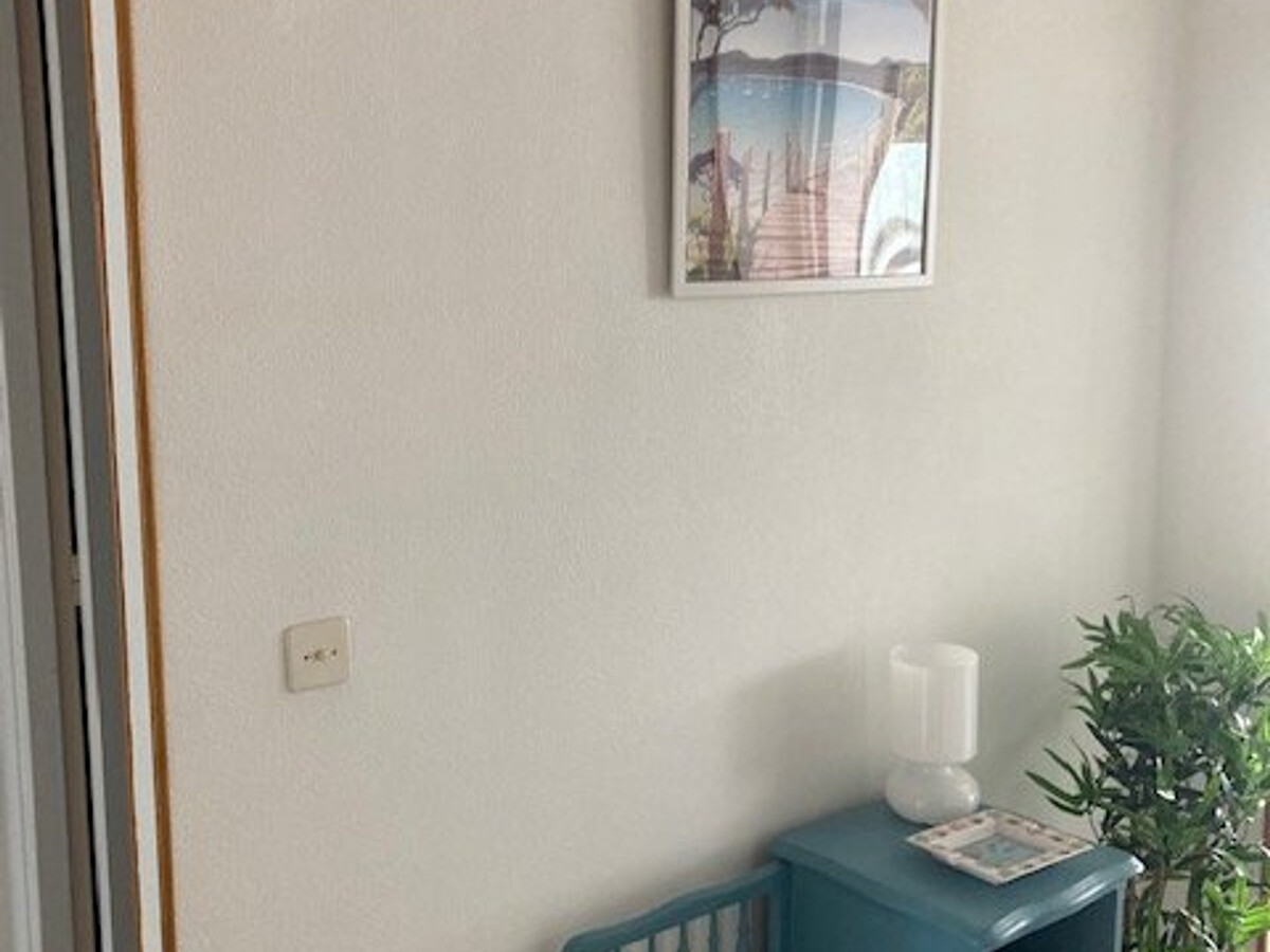 Appartement T2 au Lavandou avec terrasse vue mer - Photo 8