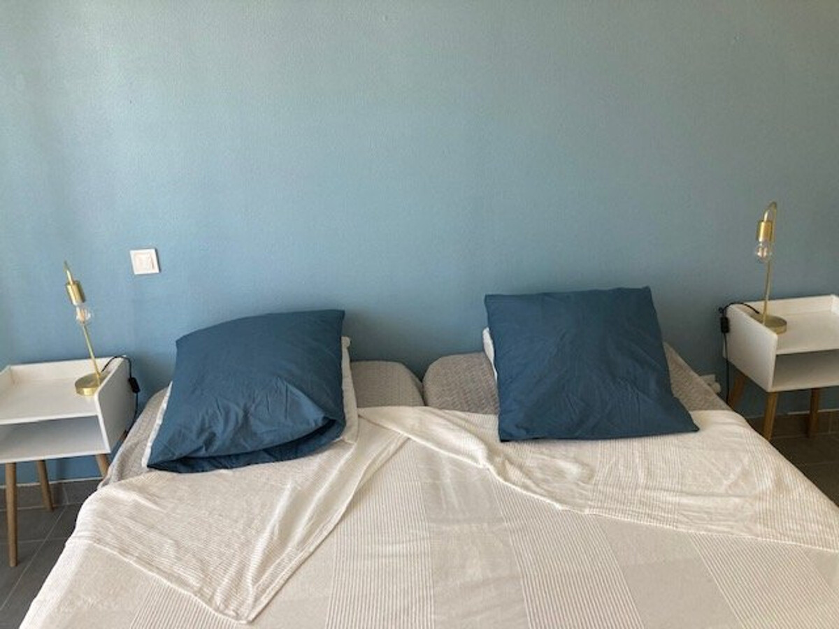 Appartement T2 au Lavandou avec terrasse vue mer - Photo 11