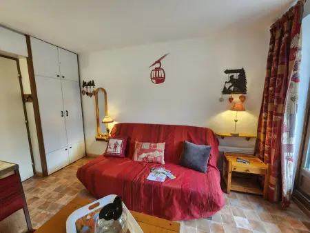 Studio 20m² centre Samoëns, balcon, parking privatif : photo 6