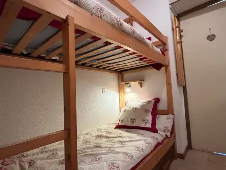 Studio 20m² centre Samoëns, balcon, parking privatif : photo 15