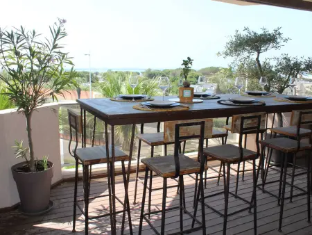 Appartement 3 chambres vue mer à Canet-Plage, piscine : photo 2