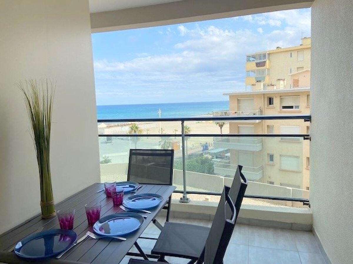 T2 bord de mer avec terrasse vue, 4 pers à Canet-Plage - Photo 1