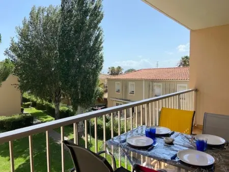 T2 Canet-en-Roussillon, piscine et parking inclus : photo 2
