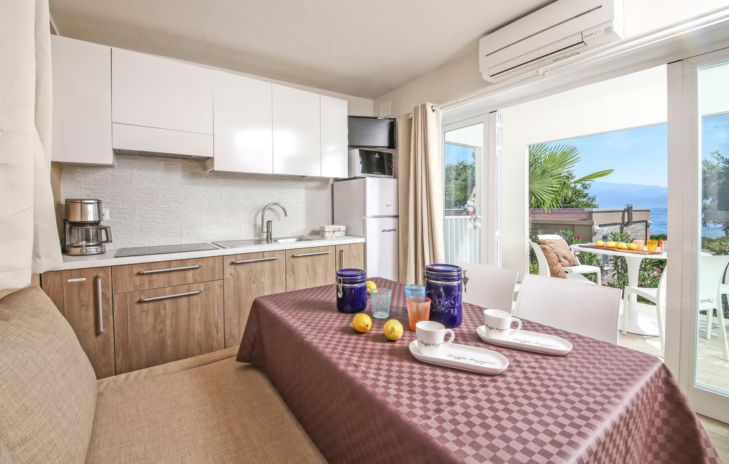 Suite Living Deluxe – Appartement vue lac avec piscine - Photo 4