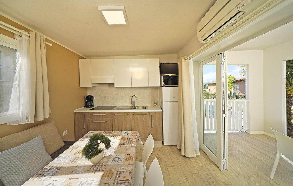 Suite Living Deluxe – Appartement vue lac avec piscine - Photo 21