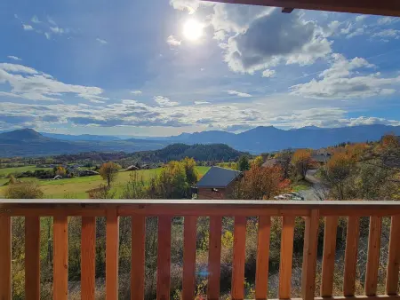 Studio 4 pers Saint-Michel-de-Chaillol, balcon sud, vue vallée : photo 4