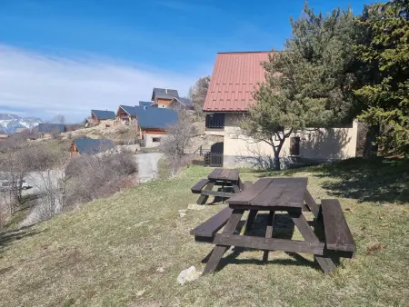Studio 4 pers Saint-Michel-de-Chaillol, balcon sud, vue vallée : photo 11