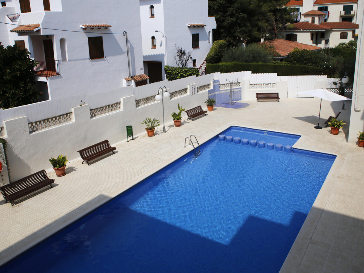 Appartement 3 ch. à 150 m de la plage, piscine et parking - Photo 2