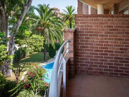 Appartement bord de mer, piscine et parking à Torredembarra : photo 24