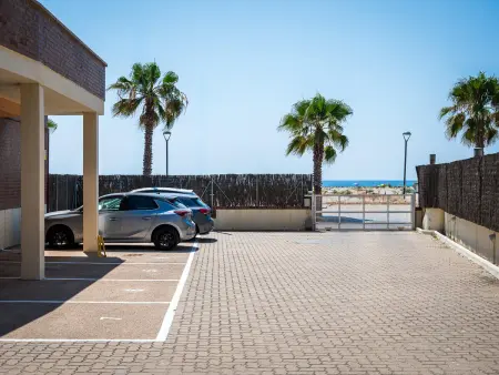 Appartement bord de mer, piscine et parking à Torredembarra : photo 28