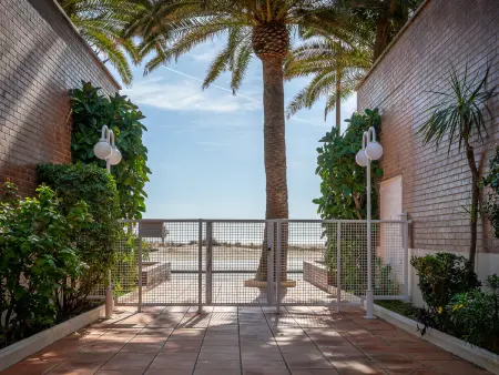 Appartement bord de mer, piscine et parking à Torredembarra : photo 35