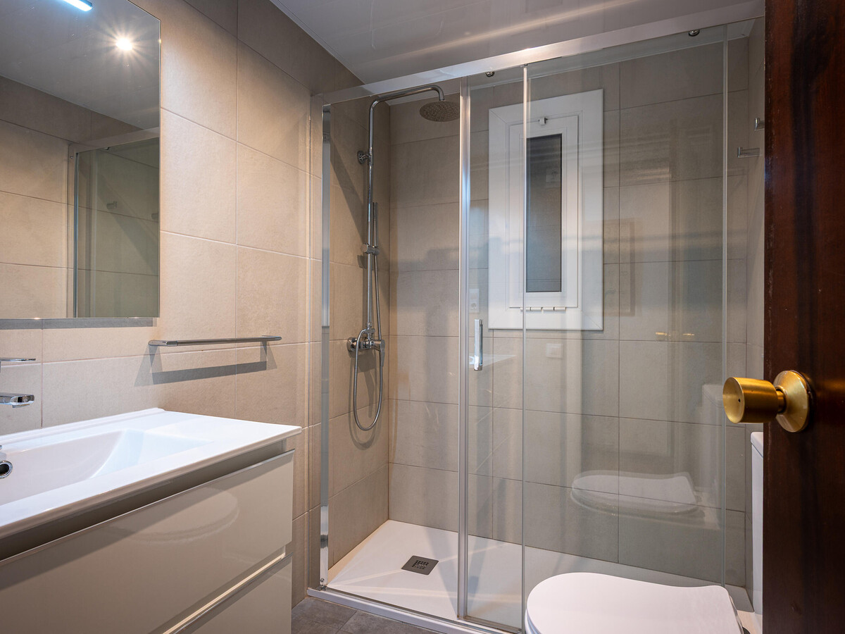 Appartement 3 chambres à Torredembarra, plage à proximité - Photo 9