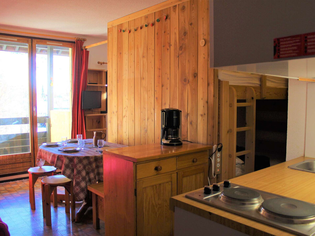 Studio 4 couchages balcon sud, 300m des pistes - Photo 4