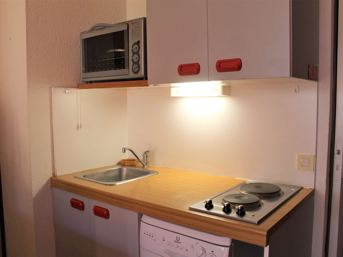 Studio 4 couchages balcon sud, 300m des pistes - Photo 8