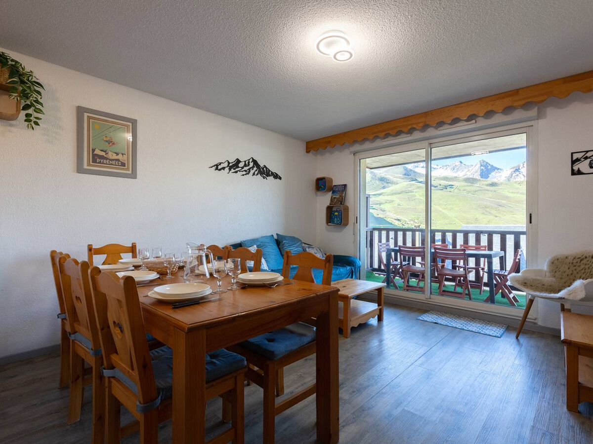Appartement rénové 8 pers. à Peyragudes, balcon, parking gratuit - Photo 3