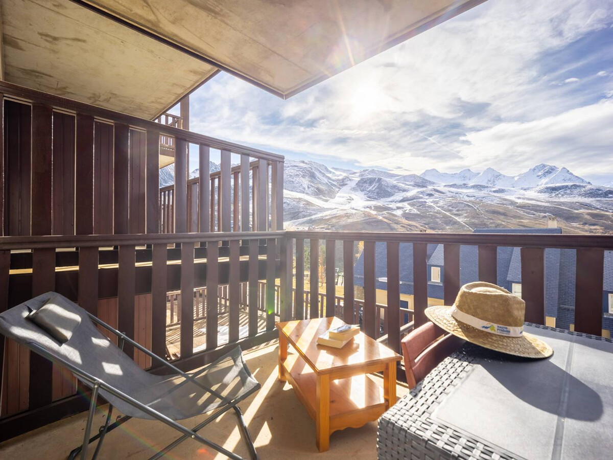 Appartement rénové 8 pers. à Peyragudes, balcon, parking gratuit - Photo 5
