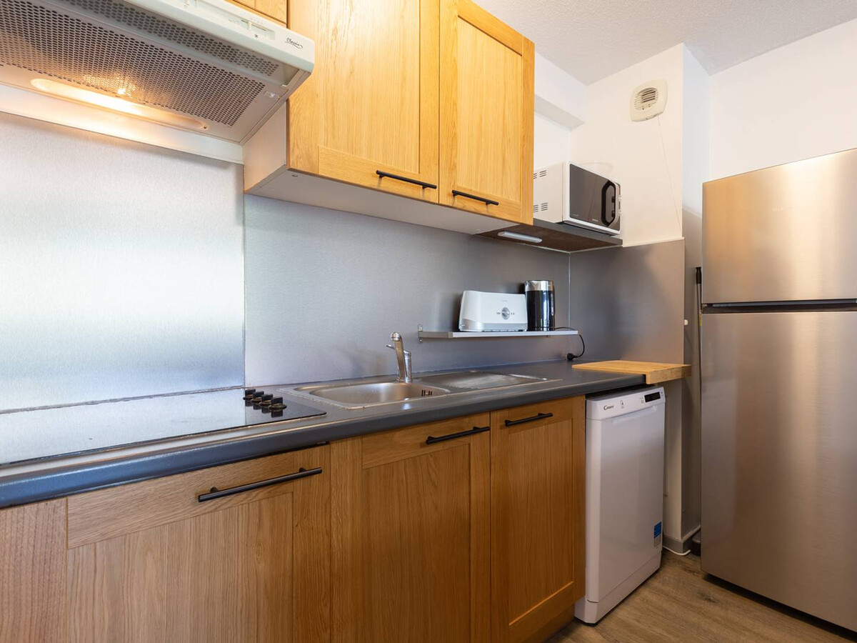 Appartement rénové 8 pers. à Peyragudes, balcon, parking gratuit - Photo 7