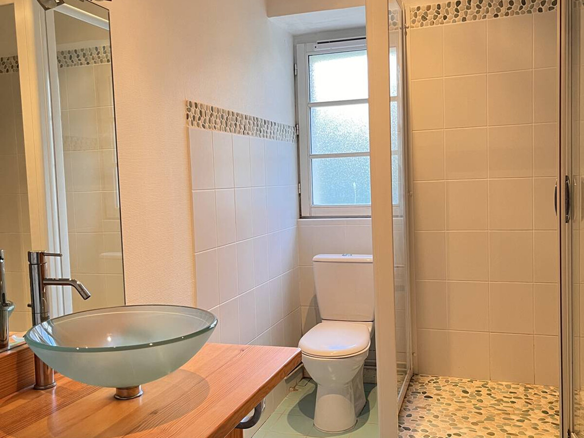 Appartement 4/6 pers au cœur de Cauterets, local à ski - Photo 8