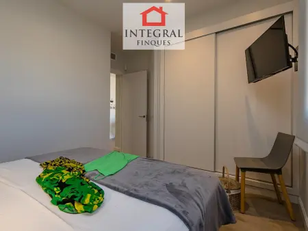 Luxueux Appartement Moderne, 2 Chambres, Proche Plage, Parking Inclus - Photo 9