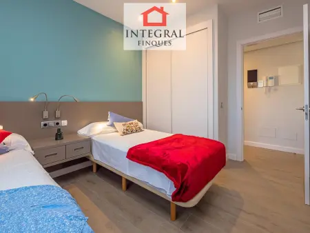 Luxueux Appartement Moderne, 2 Chambres, Proche Plage, Parking Inclus - Photo 12