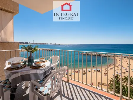 Appartement rénové 2022 avec terrasse face mer : photo 2