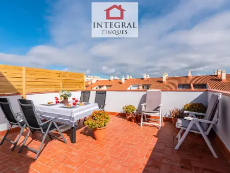 Duplex 50m plage Palamós, terrasse, parking, clim : photo 2